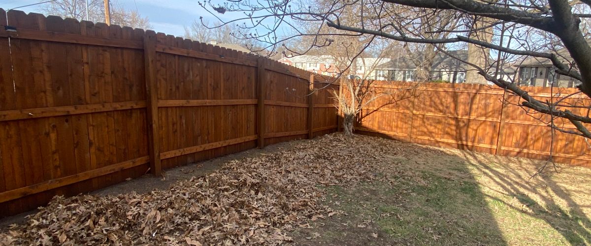 Fall fence staining project in the Kansas City area
